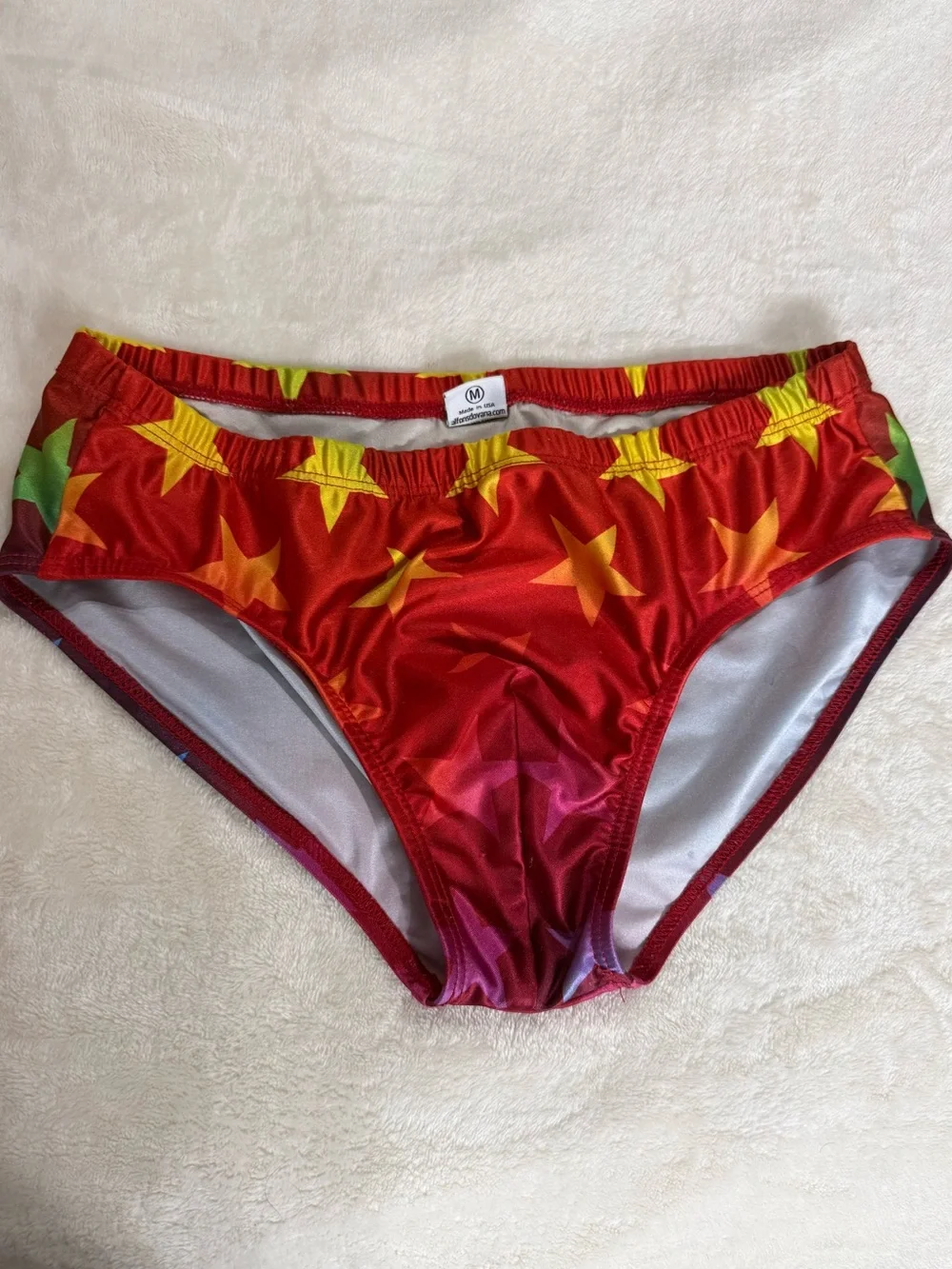Men's Red Star Print Swim Briefs